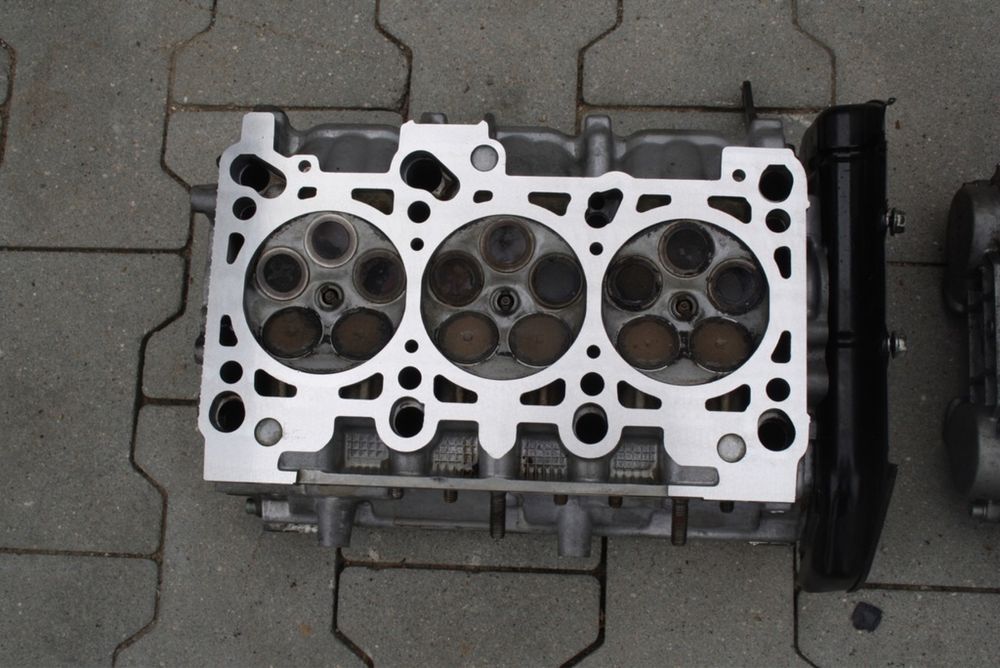 Глави за Audi A4 B6 3.0 ASN Quattro 220К.С