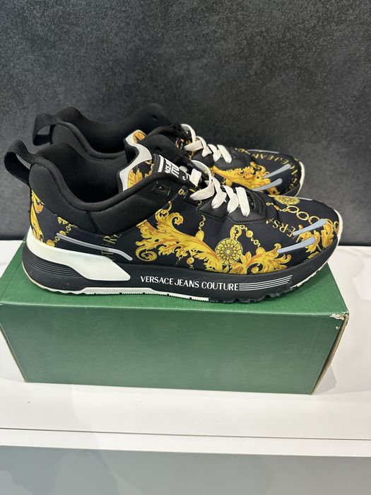 Versace Jeans Couture —43 номер