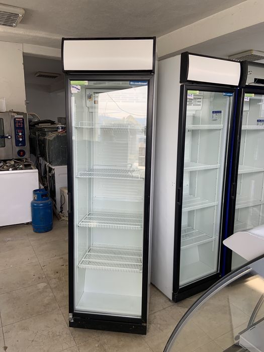 Хладилна витрина UBC GROUP