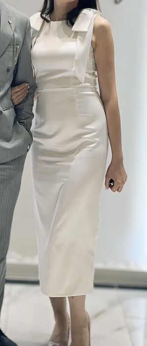 продам белое платье