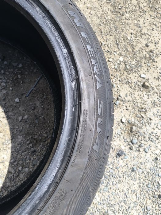 Два броя 235/45/17 Nexen N'fera SU4