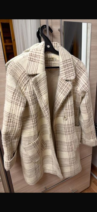 Пальто весна.