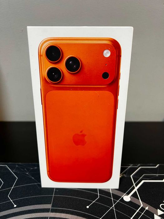 IPHONE 17 PRO MAX ORANGE / Sigilat / 256 GB / Garantie 2 ani * Krom Amanet Margeanului *