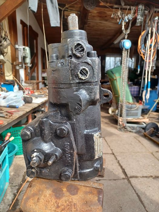 Caseta hidraulica pentru Aro