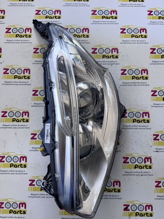 Far stanga Peugeot 208 cu lupa si LED 2012-2019