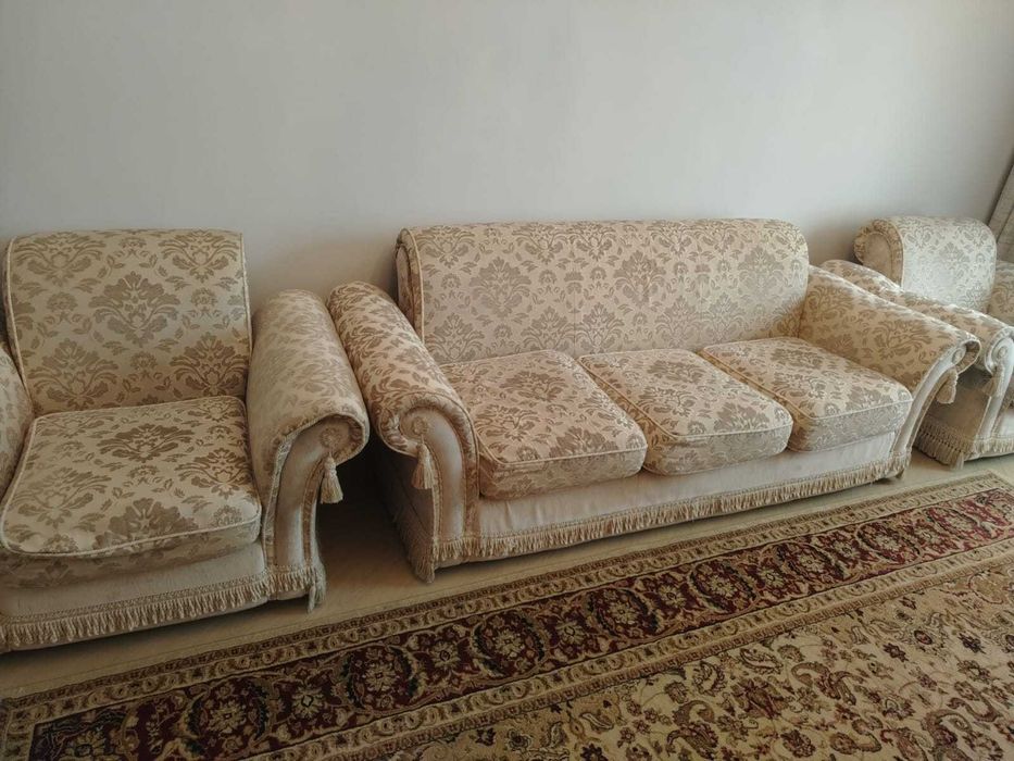 Мягкая мебель для гостиной