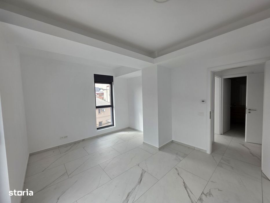 Apartament cu 4 camere de inchiriat in zona Aviatiei