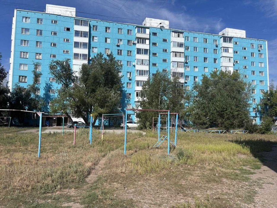 Продается 2х квартира по проспекту Абая
