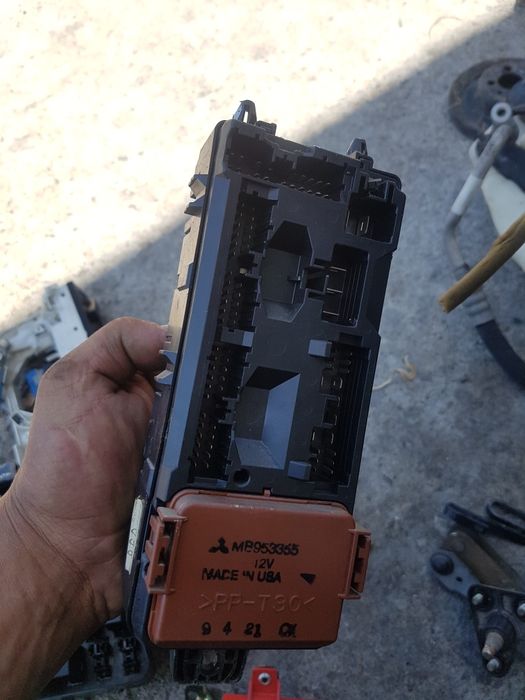 Компютър за мицубиши спей стар 1.3 бензин