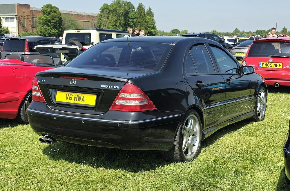 Mercedes C-Class (W203) 2000-2007 PIESE AUTO