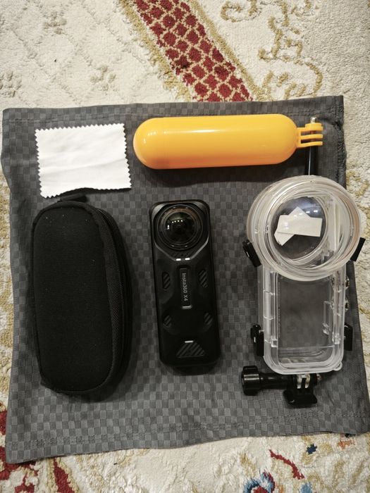 Insta 360 x4 64gb
