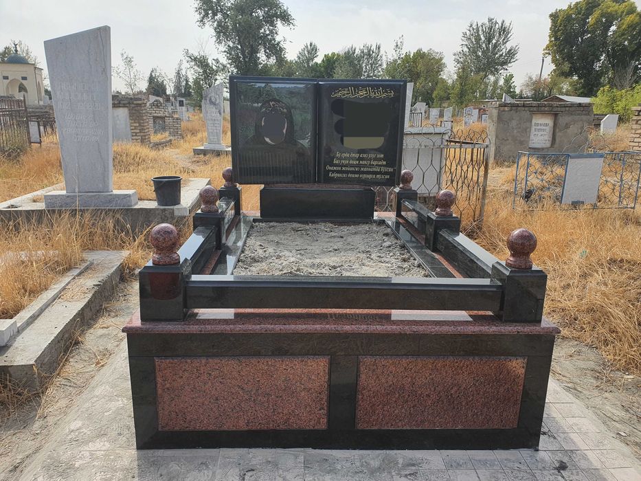 Уствновка памятников, ёдгорлик тошлари урнатамиз