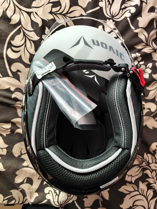 Каска за мотор/скутер Novic Skidd - Gloss Black