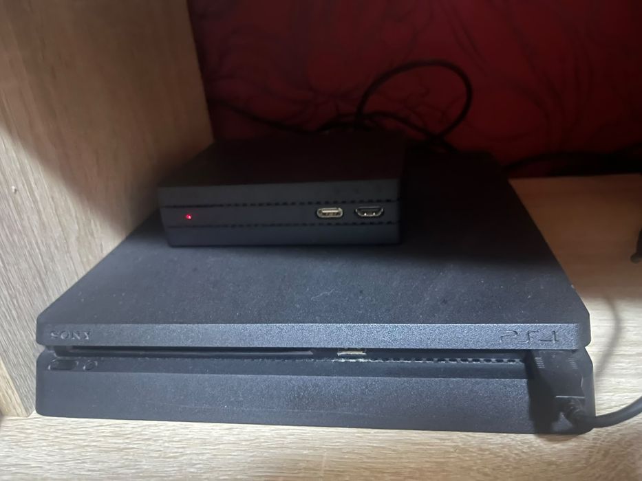 Sony Playstation 4 slim, описание
