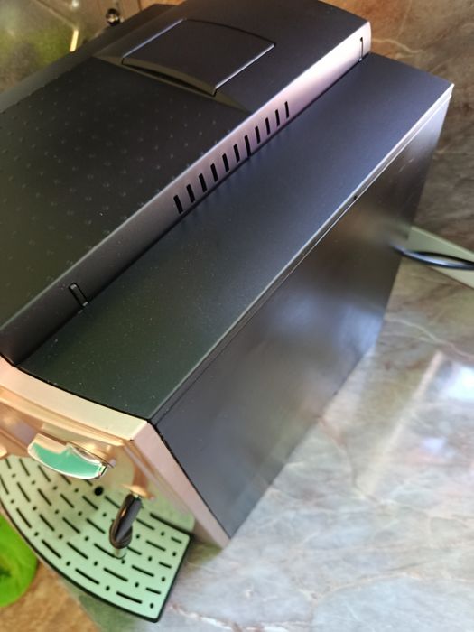 Espressor: jura impressa E 55