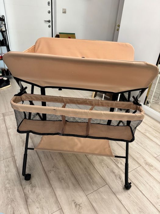 Пеленальный столик