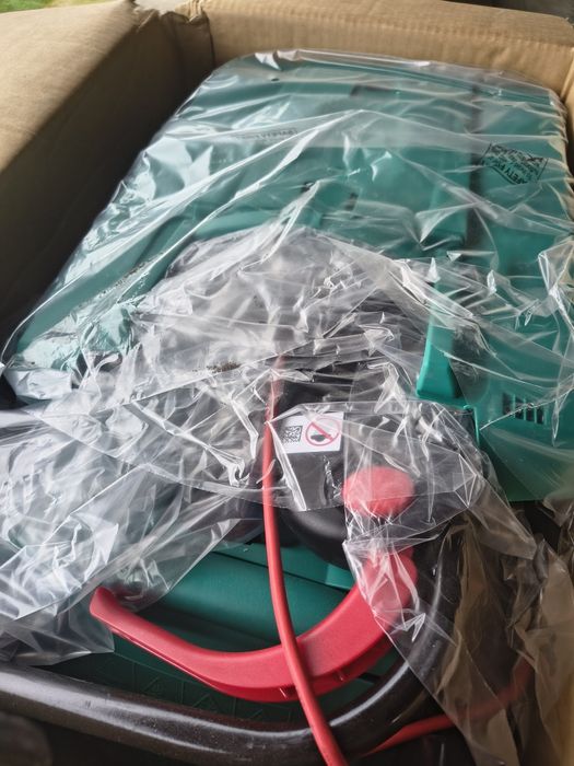 Mașina tuns gazon Bosch electrica