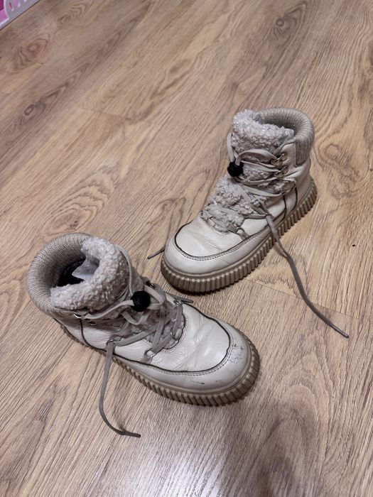 Ботинки для девочки, размер 33, бежевые