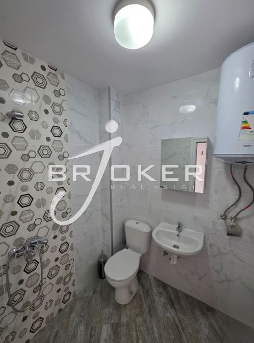 Дава се под наем Двустаен апартамент в Кърджали, Байкал - 60 кв.м за 306 € - Снимка #6