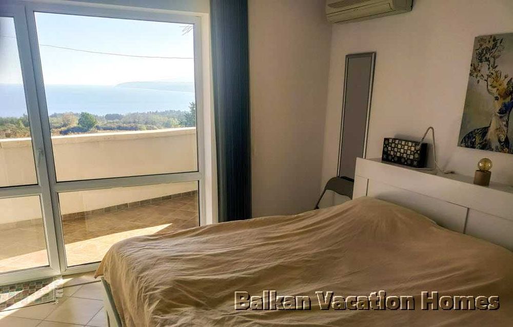 Продава се Двустаен апартамент в Бяла - 89 кв.м за 742 €/кв.м - Снимка #9