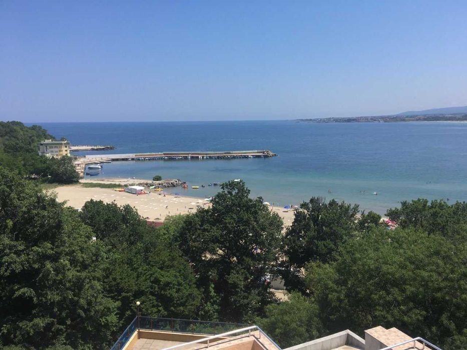 Почивка в Китен, апартамент под наем до море с басейн