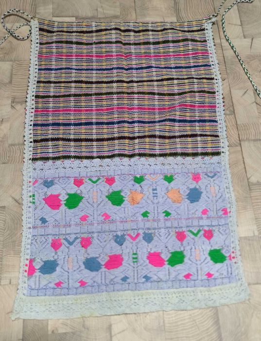 Ямболска носия Белкосник и престилки