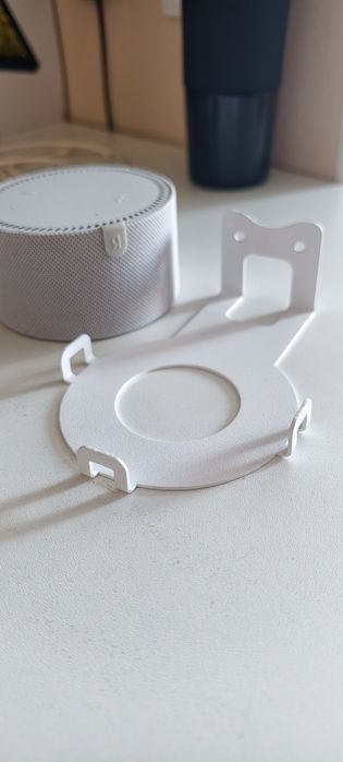 Продам умную колонку Алиса