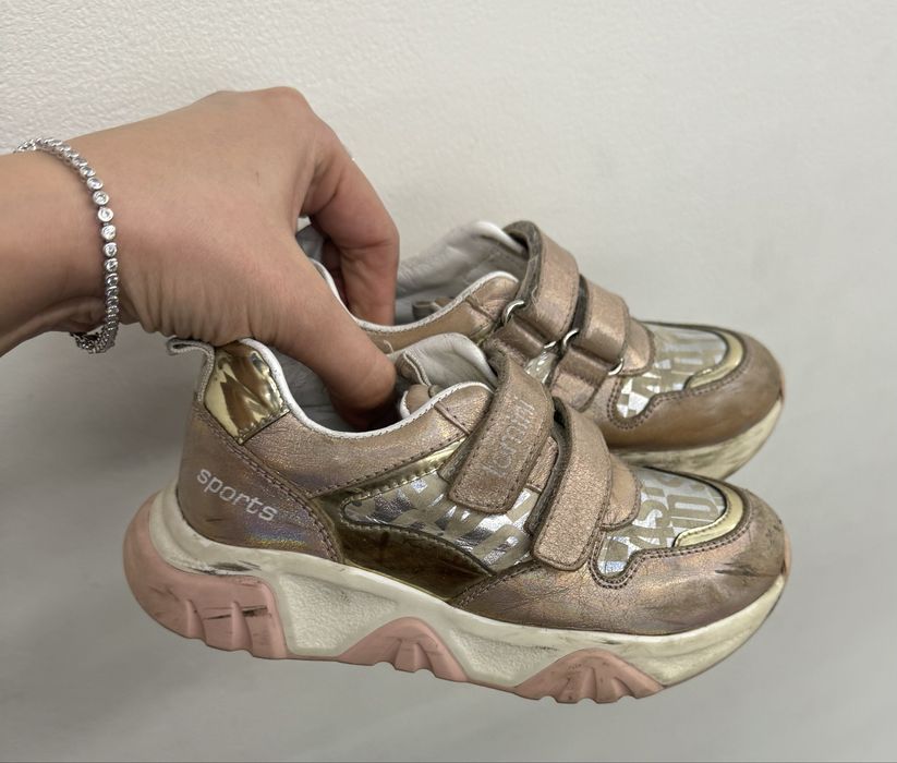 Продам ролики с 31-34(раздвижные)