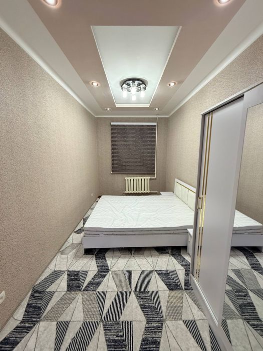 Сдается 2ух комнтная квартира на чиланзаре на Ц квартале