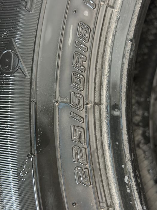 225/60/18 Dunlop 3 шт лет