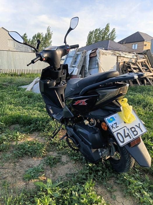 Продам скутер бу