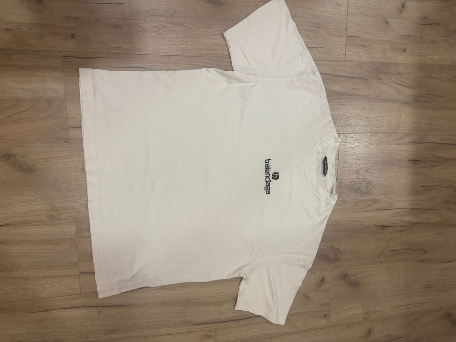 Мъжка тениска BALENCIAGAS E