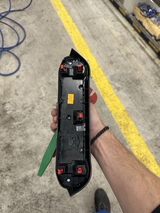 Панел Климатик TOYOTA RAV 4 75K607