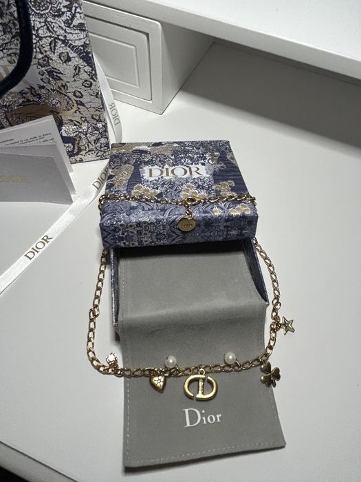 Lantisor Dior~Produs Nou