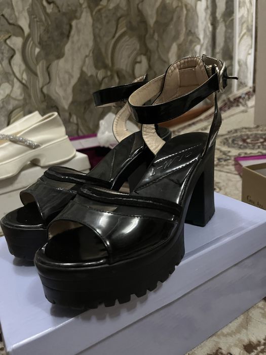 Каблуки 38 размера