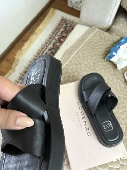 Продам шлепки натуральная кожа