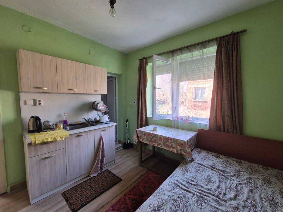 Продава се Къща в Койнаре - 135 кв.м за 96 €/кв.м - Снимка #2