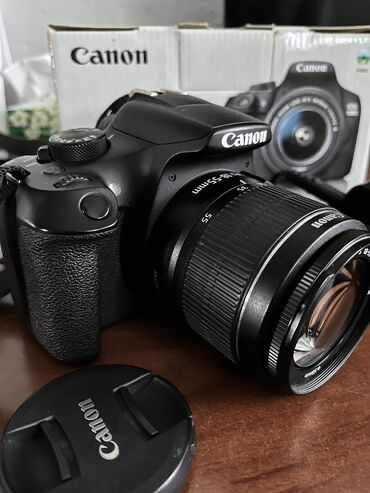 Fotoapparat sotiladi Canon eos 700 D