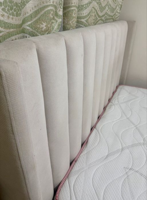 Кровать 200 на 160