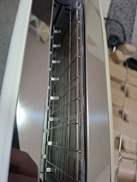 Тостер  Russell Hobbs