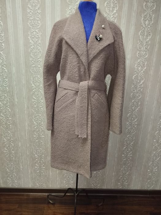 Qishgi ayollar paltosi