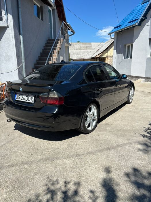BMW 3 Series 0 — imagine 4