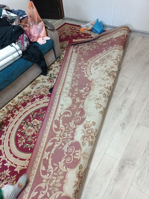 Ковёр в отличном состоянии