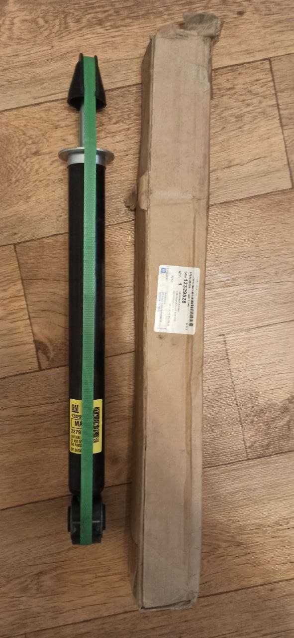 Амортизатор задний на Орландо, Круз.: 50 у.е. - Автозапчасти Ташкент на Olx