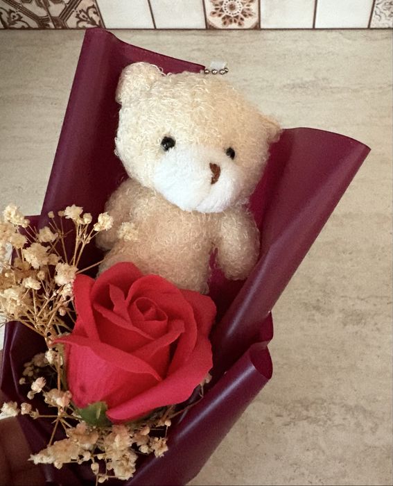 Buchet LoveBear cu Trandafir din Săpun Parfumat