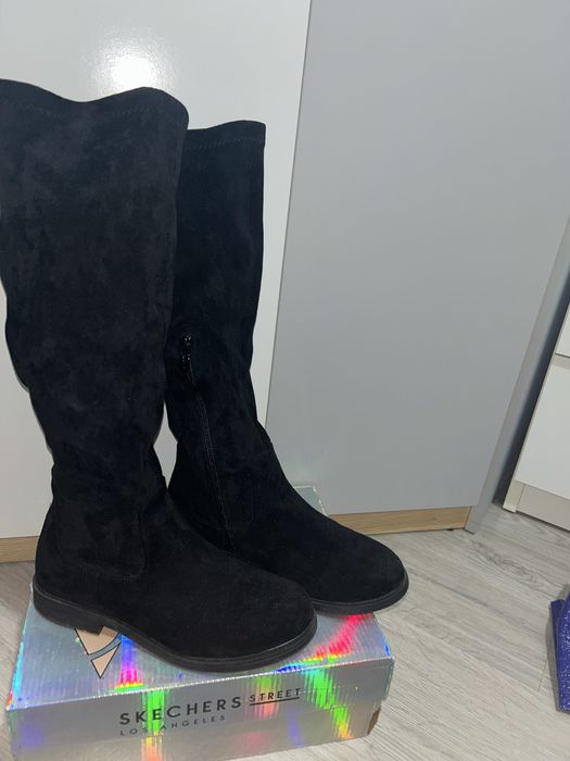 Cizme inalte marimea 36