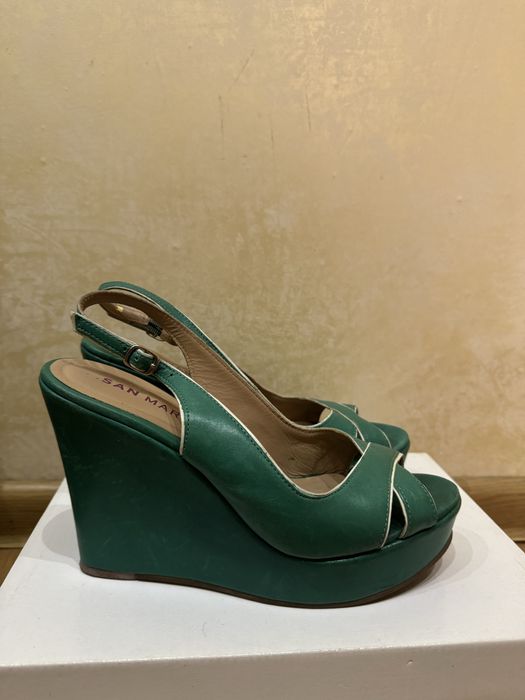 Женская обувь 38 размер