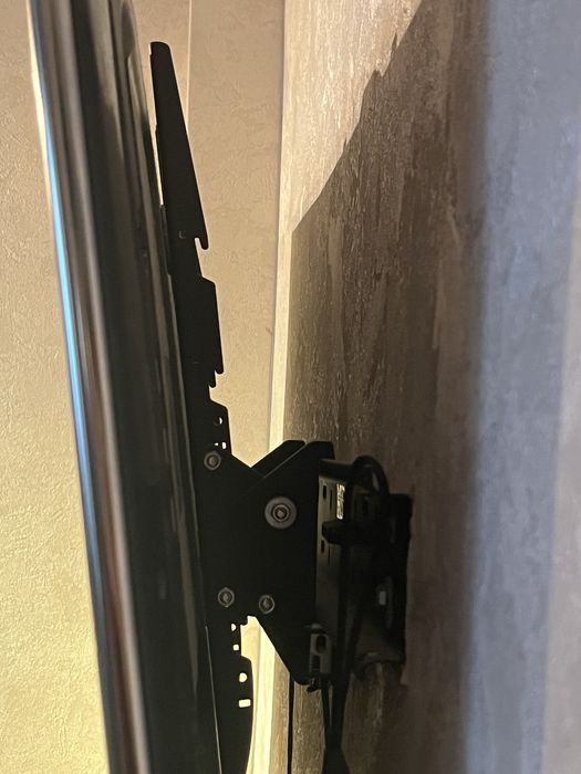 Телевизор Самсунг 40” ue40es9007u