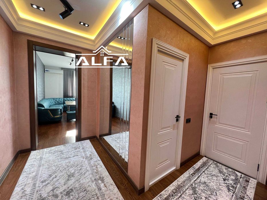 kvartira xonadon uy sotiladi 2 xonali 80m² 5-qavat.