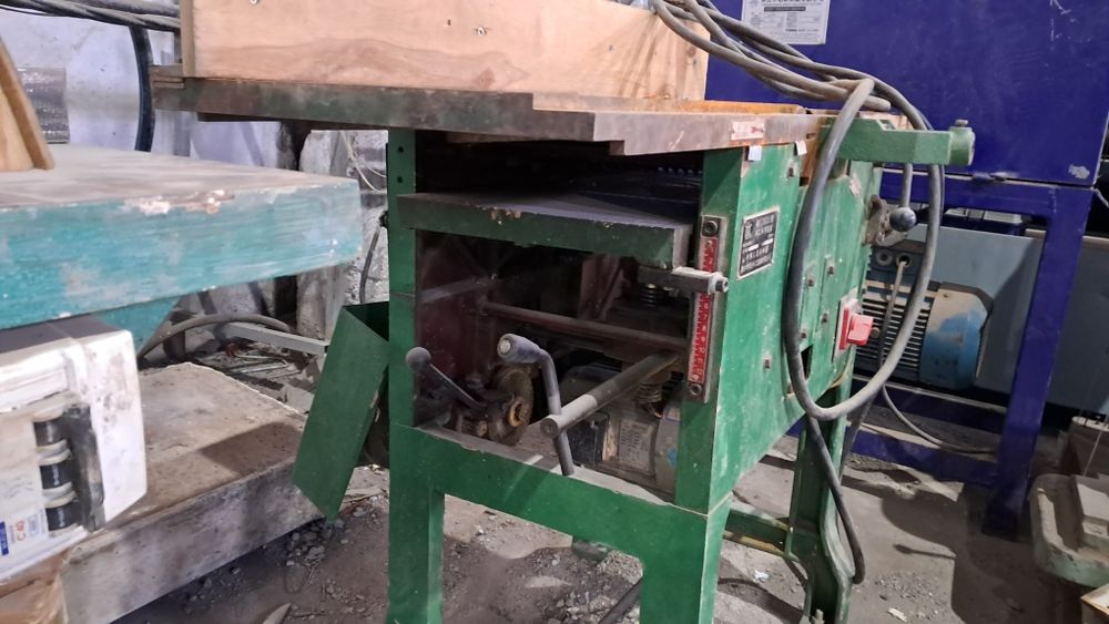 Рейсмус 380В продаю